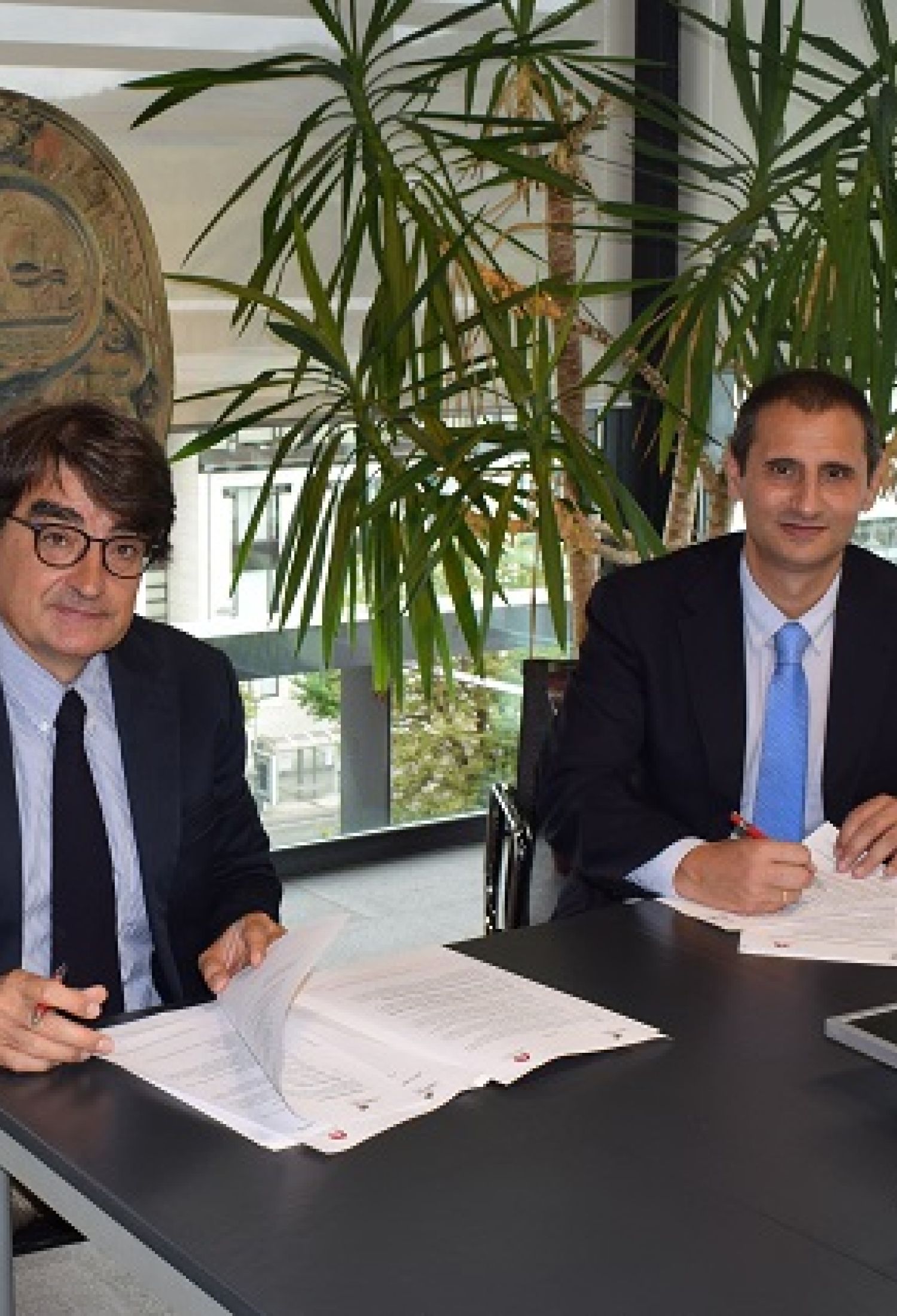 LABORAL Kutxa y Cámara de Gipuzkoa firman un acuerdo de colaboración de apoyo al emprendizaje