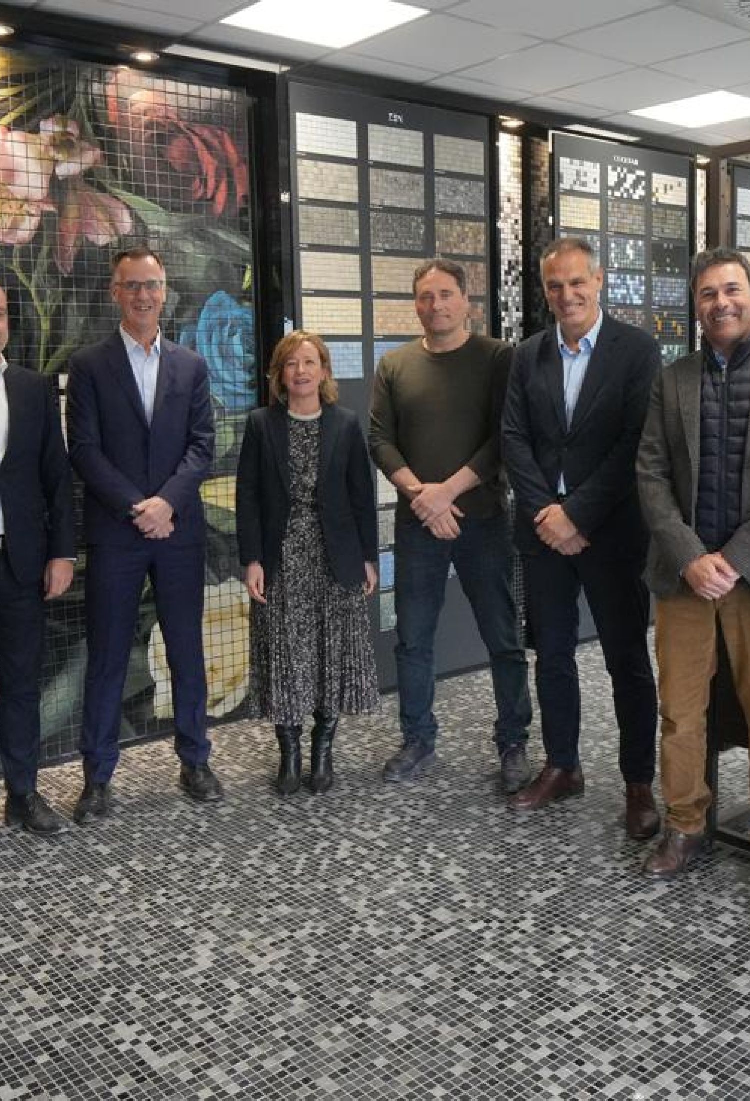 Cámara de Gipuzkoa y Diputación Foral ponen en valor el papel de los “campeones ocultos” en una reunión de trabajo con Ezarri