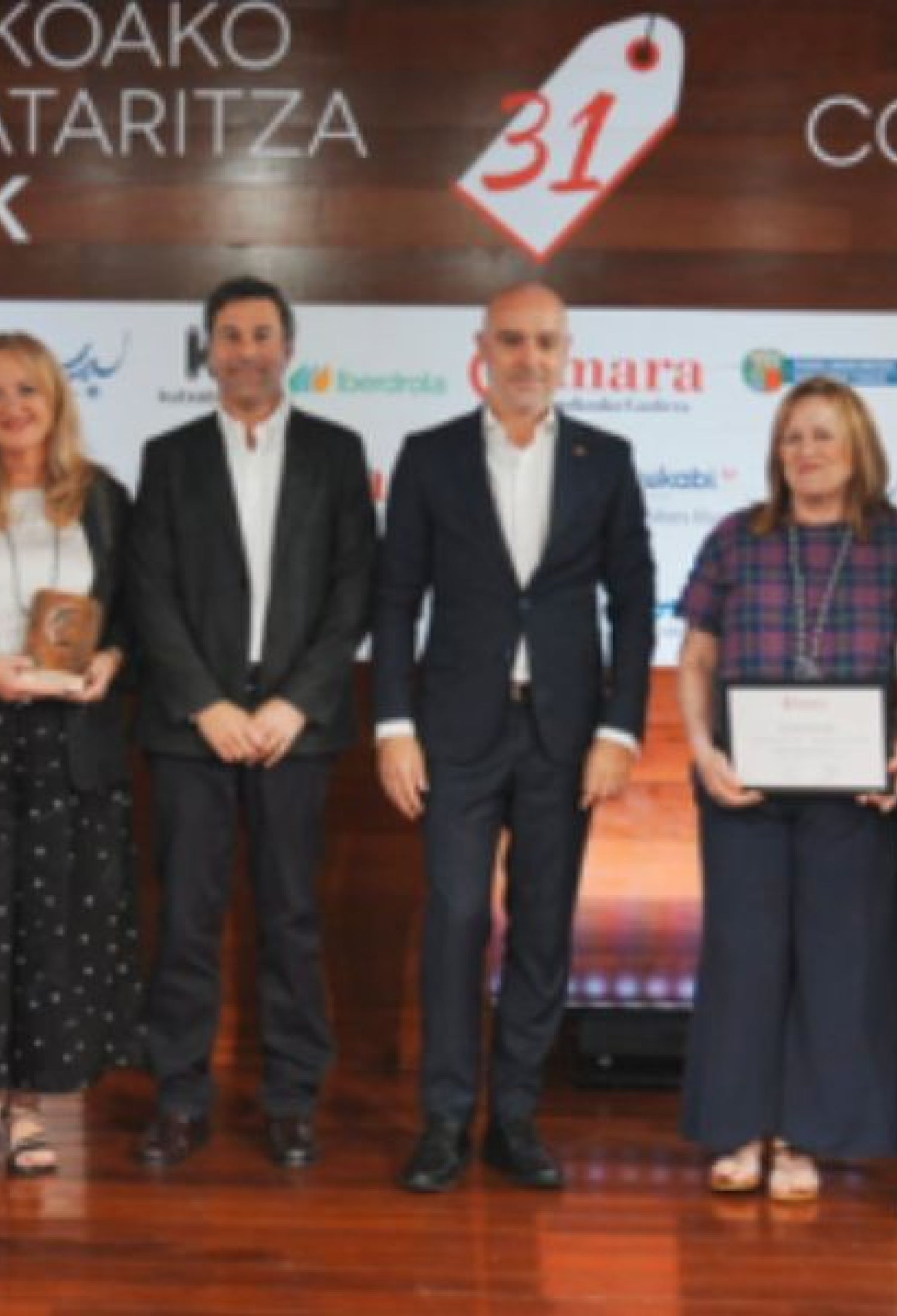 Cámara de Gipuzkoa distingue a Perfumería Urbieta de Donostia como Comercio de Gipuzkoa del año 2025