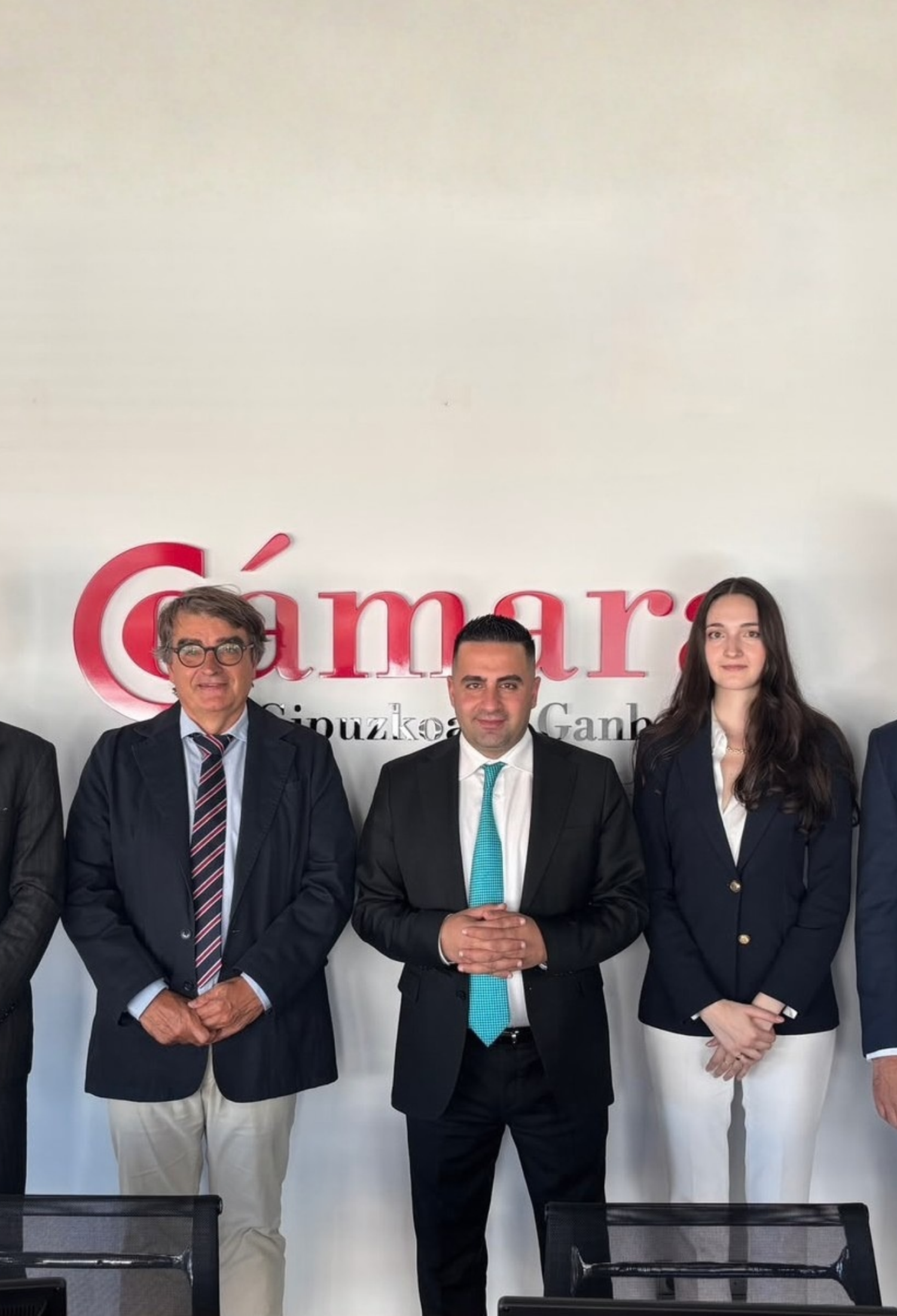 Una delegación del Kurdistán iraquí visita Gipuzkoa para explorar oportunidades de colaboración empresarial