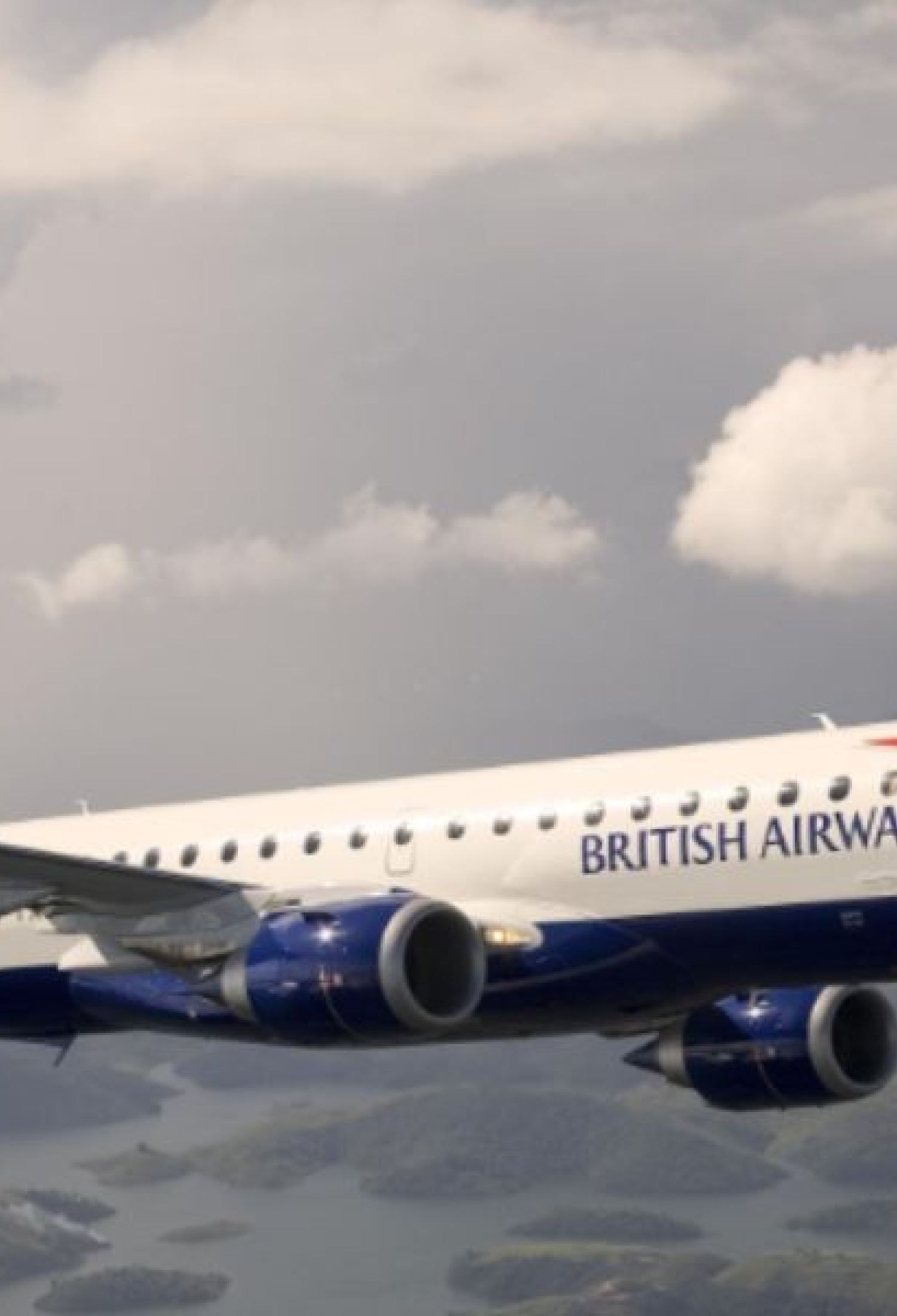 Los vuelos del aeropuerto de San Sebastián a Edimburgo y London City presentan una alta actividad
